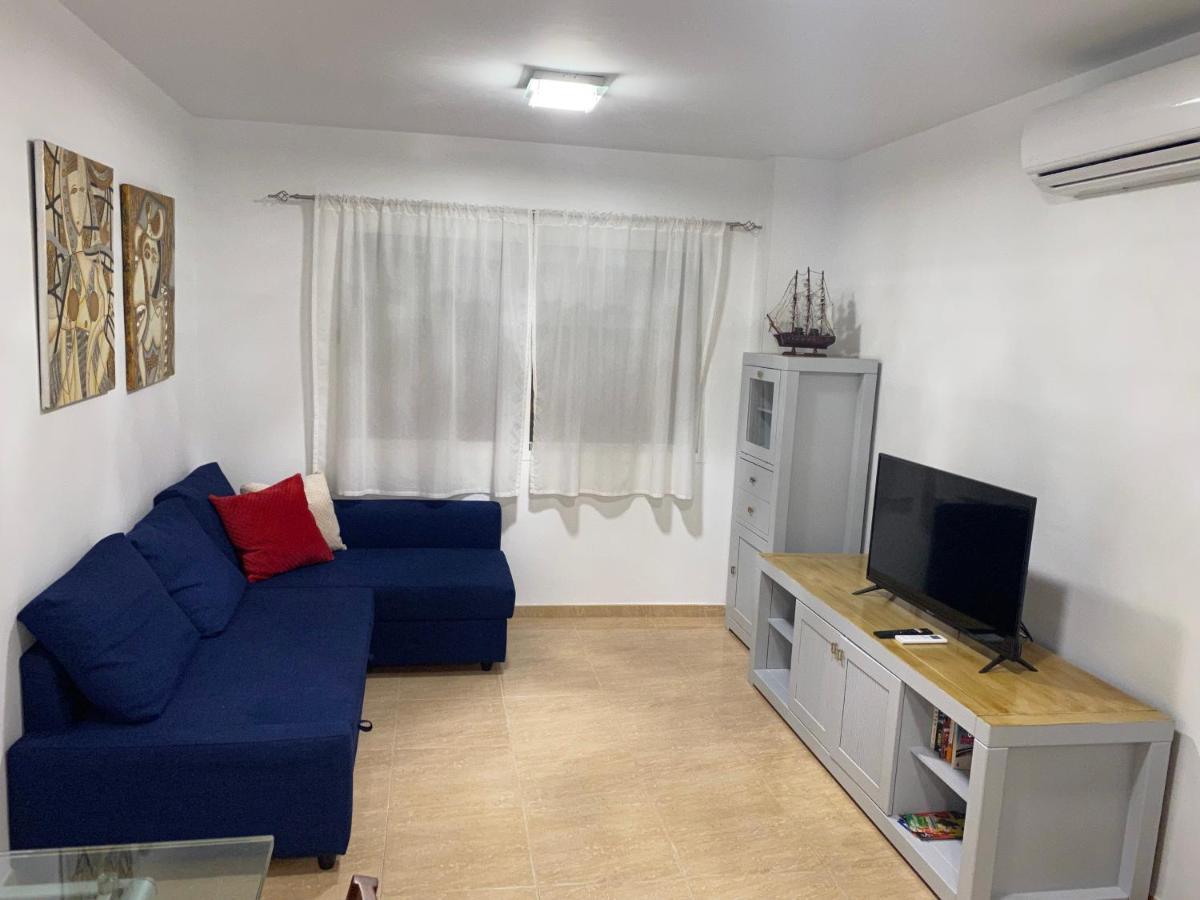 Torremolinos Centro - Beautiful , Newly Renovated 2 Bedroom Apartment ภายนอก รูปภาพ